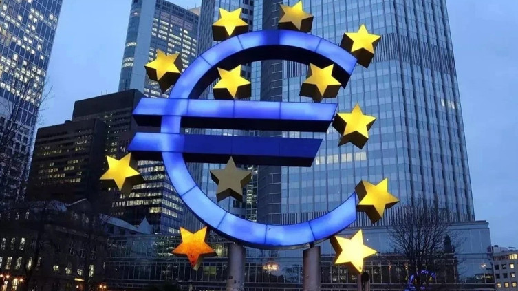 Euro Bölgesi'nde toparlanma sinyali: PMI 3 ayın zirvesinde