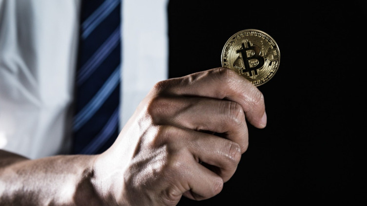 Bitcoin'de ibre yukarı döndü! Kritik eşiği zorluyor