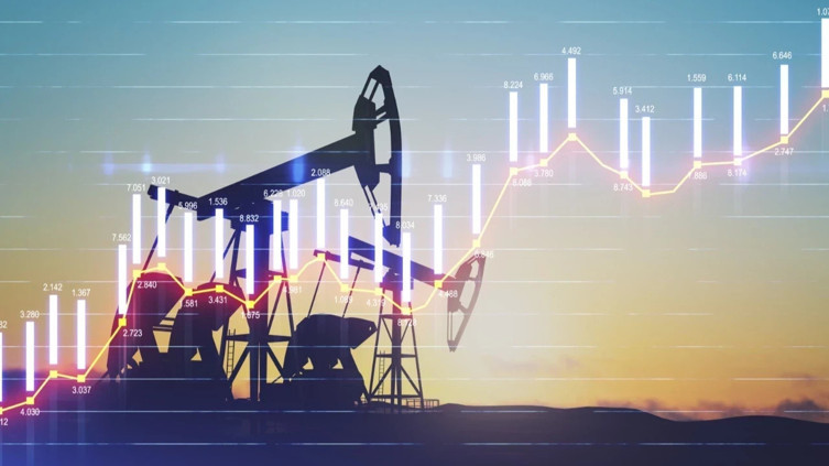 Hürmüz düğümü petrolü ateşledi: İki haftada çift haneli yükseliş