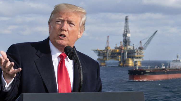 Trump'tan savaş ve petrol açıklaması: Çok yakında...