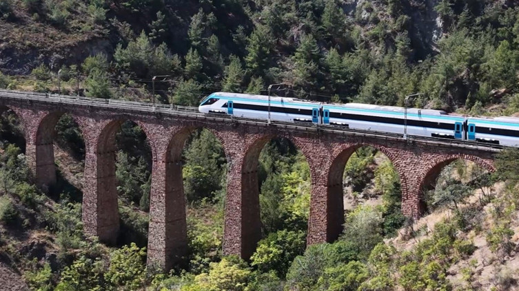 Milli Hızlı Tren'de seri üretime geçildi: Her ay bir tane üretilecek