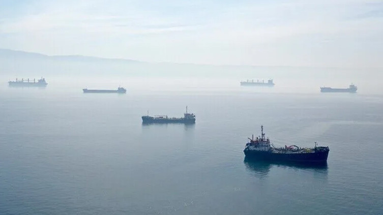 Karadeniz’de normalleşme umudu suya düştü: Ambrey’den “gemi saldırıları 2026 boyunca sürecek” uyarısı
