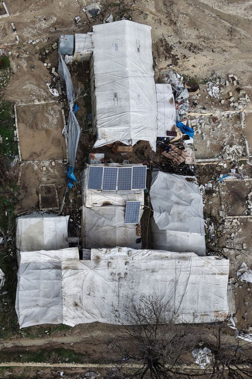 Şiddetli yağışlar nedeniyle İdlib'de 10 mülteci kampı sular altında kaldı - Resim: 7