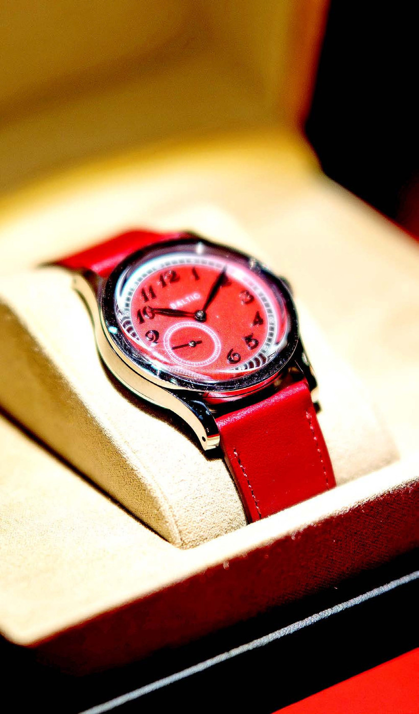 Süperstarların yeni tutkusu: Limitli üretim gözlük markası JMM - Resim : 3