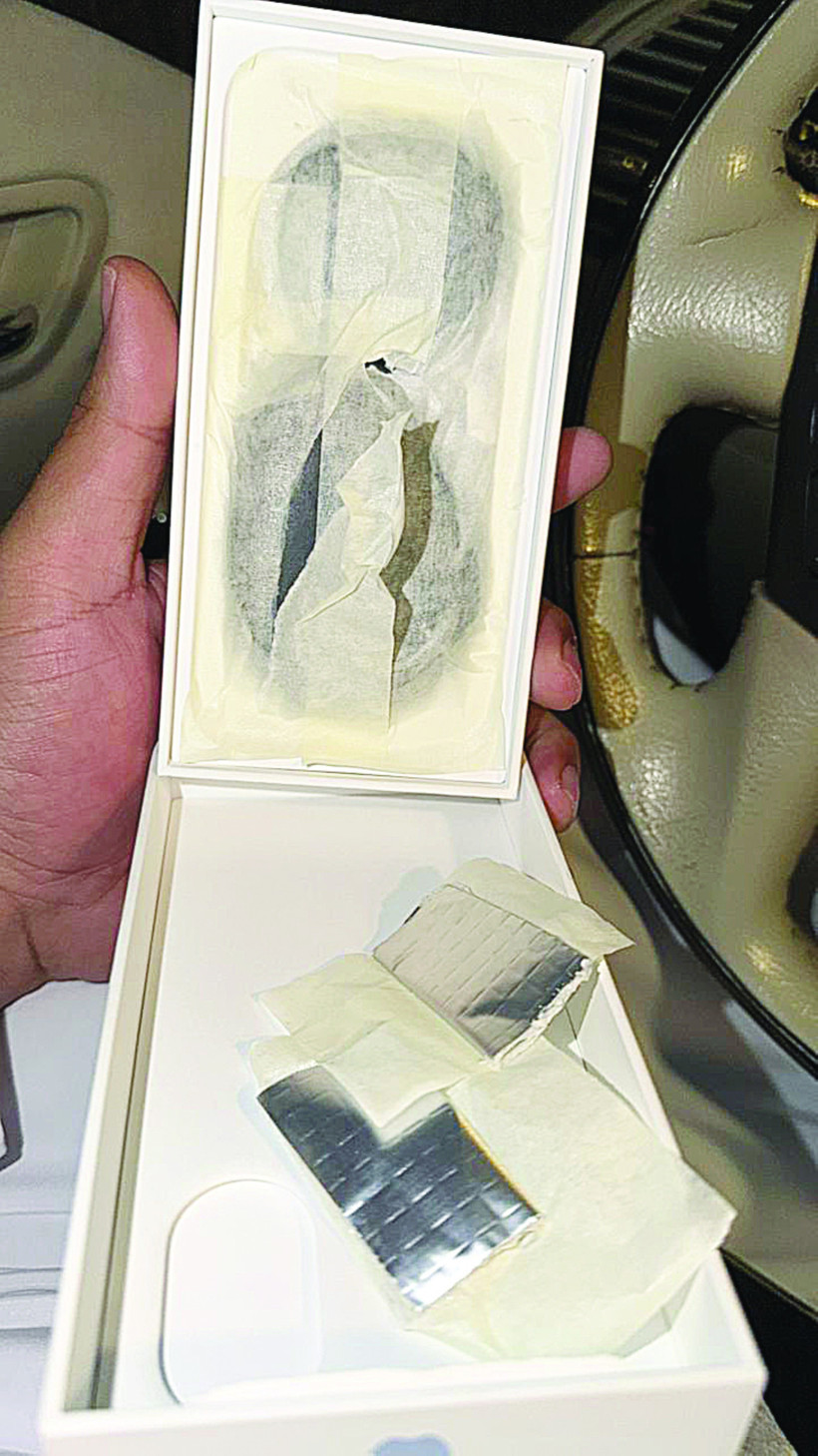 iPhone 17 diye satın aldı, içinden çıkan şoke etti - Resim : 1