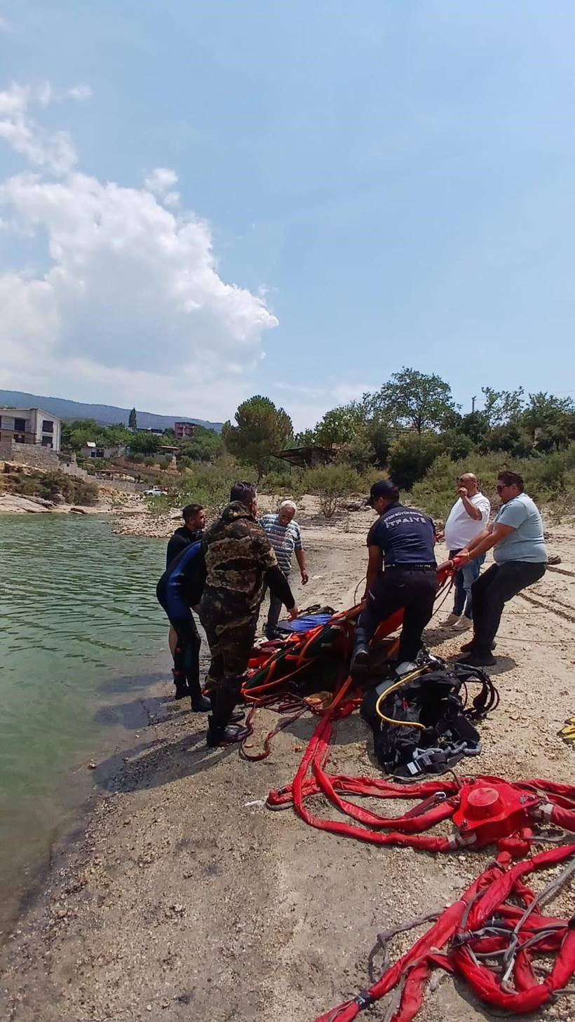 Değeri 2.4 milyon TL! Suyun altından tek parça çıkardılar - Resim: 6