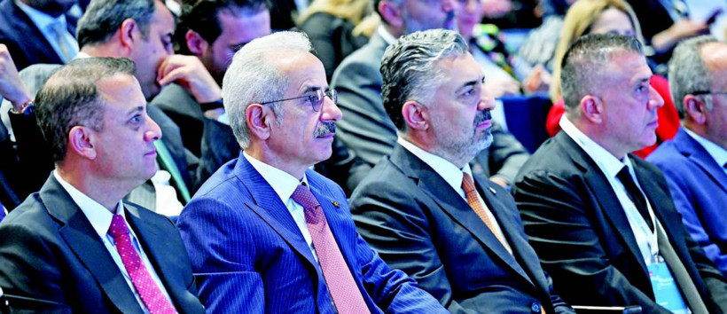 Ulaştırma ve Altyapı Bakanı Abdulkadir Uraloğlu: Türkiye’yi dijital koridorların merkezine yerleştireceğiz - Resim : 2