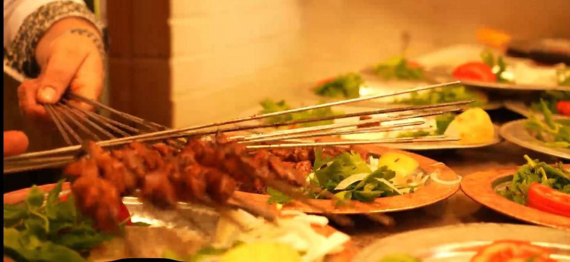 Şanlıurfa’da gastronomi patlaması: “Lezzet Noktası” esnafın yüzünü güldürdü - Resim: 3