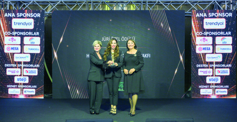 “Daha iyi bir dünya için” emek verenlere ödül - Resim : 4