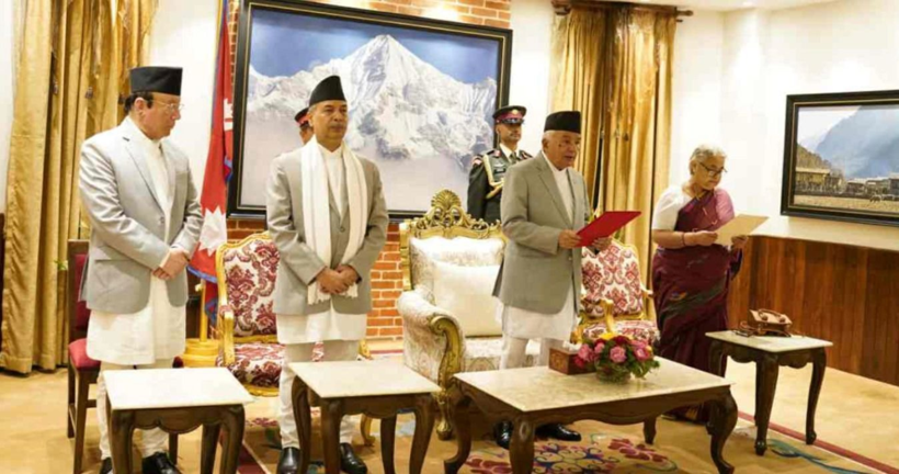 Nepal'de Z kuşağı devrimi! Gençler ilk kadın başbakanı yasaklanan sosyal medyada seçti - Resim : 1