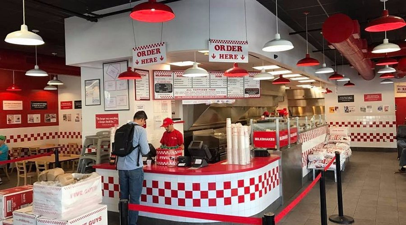 Türkiye'ye gelmeyi planlayan fast food zinciri şubelerini kapatıyor - Resim: 12