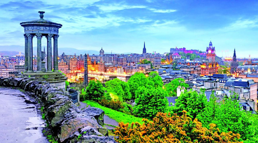 Bir kale üzerinde doğan şehir: Edinburgh - Resim : 1