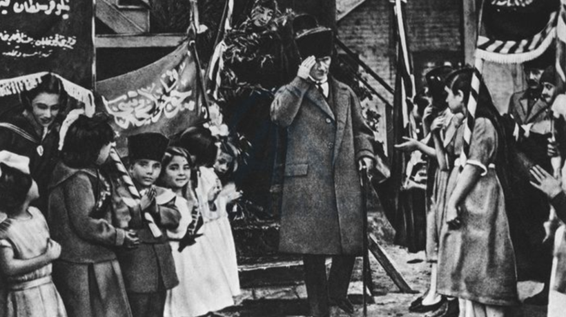 Esaretten &ouml;zg&uuml;rl&uuml;ğe: 23 Nisan! T&uuml;rkiye Cumhuriyeti'nin 106 yıllık gururu - Resim : 2