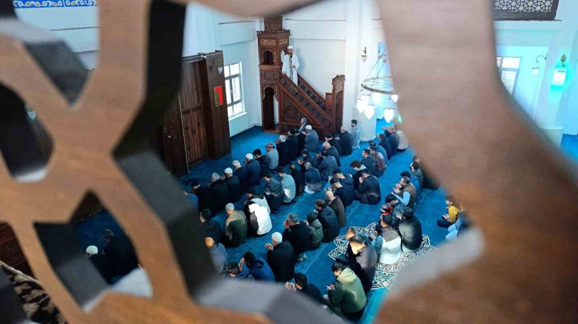 2026 BAYRAM TARİHLERİ: Gelecek yıl Ramazan Bayramı, Kurban Bayramı ne zaman? - Resim: 2