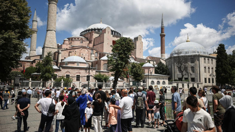 Turizmde 8 aylık bilanço belli oldu: Zirvede yine o ülke var... - Resim: 8