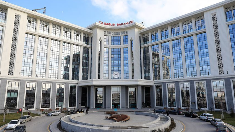 Sağlık Bakanlığı personel alımı ne zaman? 18 bin personel alımı başvuruları hangi tarihte başlıyor? - Resim: 1