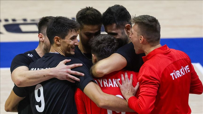 Türkiye Polonya voleybol maçı ne zaman, saat kaçta, hangi kanalda? Filenin Efeleri yeni tarih yazma peşinde - Resim: 5