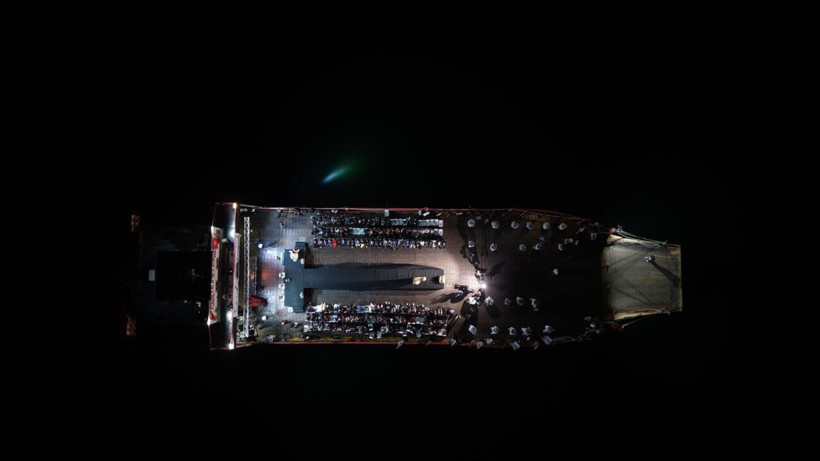 Türkiye'de bir ilk! Feribotta defile yapıldı - Resim: 1