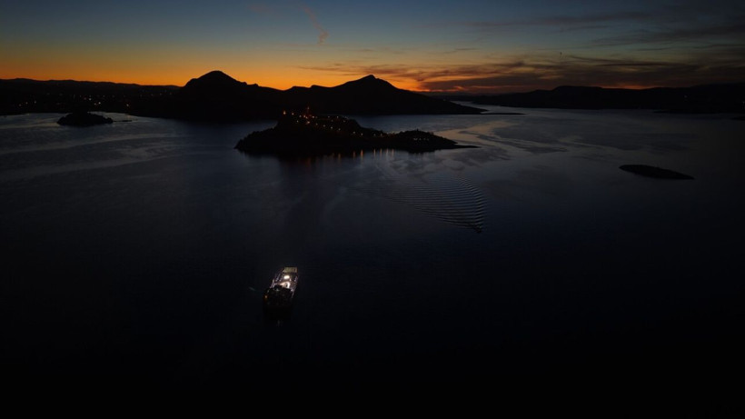 Türkiye'de bir ilk! Feribotta defile yapıldı - Resim: 8