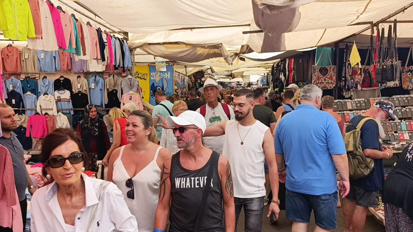 Akın akın geldiler, esnaf bayram etti - Resim: 5