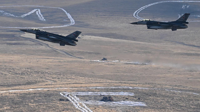 "Ateş Serbest" tatbikatında hedefler tam isabet vuruldu - Resim: 20