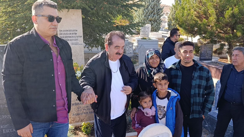 İbrahim Tatlıses, Neşet Ertaş'ın mezarını ziyaret etti - Resim: 2