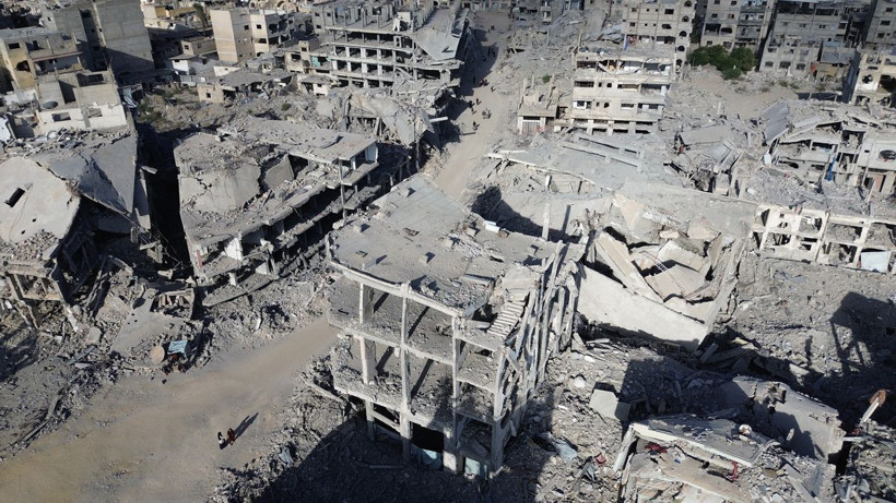 Gazze’nin güneyinde ateşkes sonrası acı manzara: Han Yunus’taki yıkım havadan görüntülendi - Resim: 14