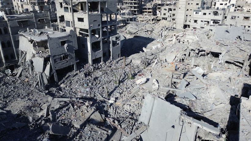 Gazze’nin güneyinde ateşkes sonrası acı manzara: Han Yunus’taki yıkım havadan görüntülendi - Resim: 6