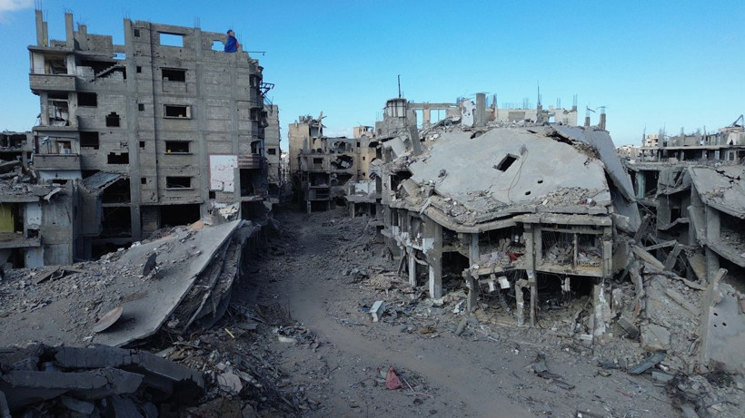 Gazze’nin güneyinde ateşkes sonrası acı manzara: Han Yunus’taki yıkım havadan görüntülendi - Resim: 1