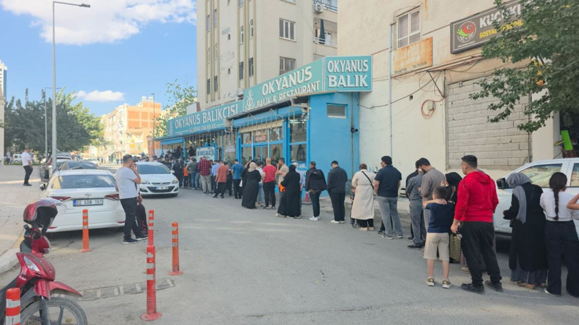 5 ton getirtti, kilosunu 35 TL'den sattı, kuyruk oluştu - Resim: 4