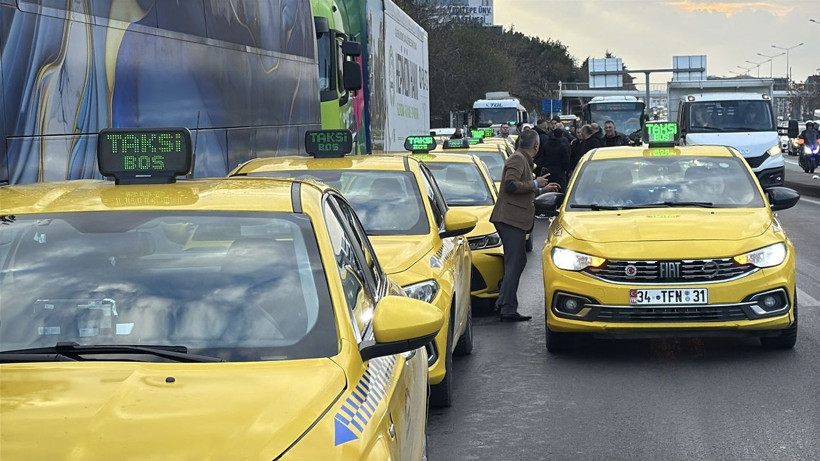 İstanbul’da taksicilerden korsan taşımacılık protestosu - Resim: 4