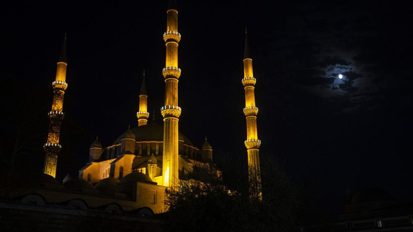 Bugün kandil mi, Regaib Kandili ne zaman? - Resim: 2