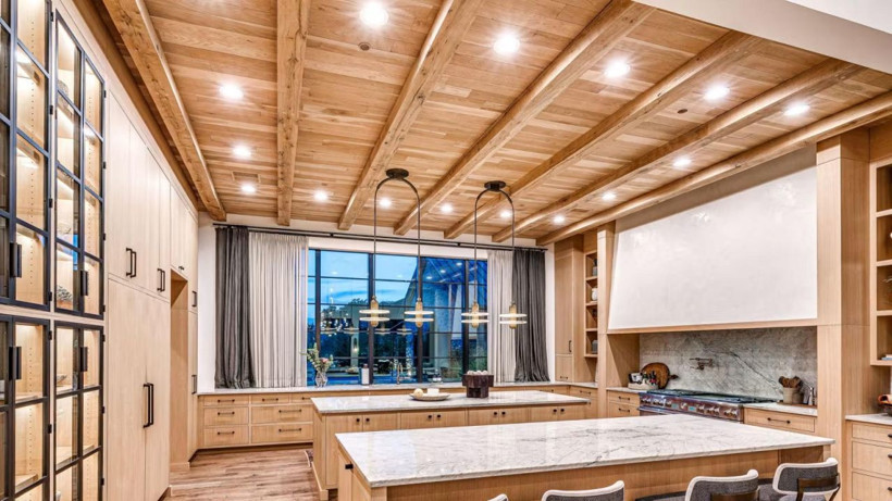 Sadece havuzuna 2 milyon dolar harcadı! Efsane sporcu malikanesini satıyor - Resim: 7