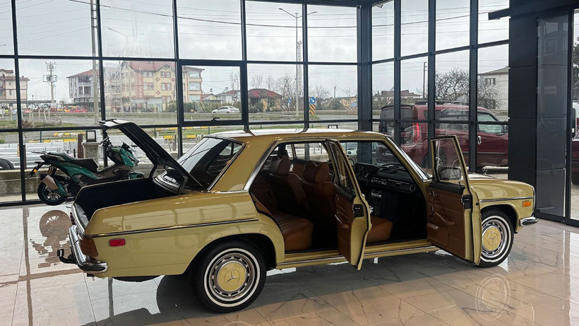 25 bin liraya aldığı klasik araca servet harcadı: 50 yıllık otomobil küllerinden doğdu - Resim: 3