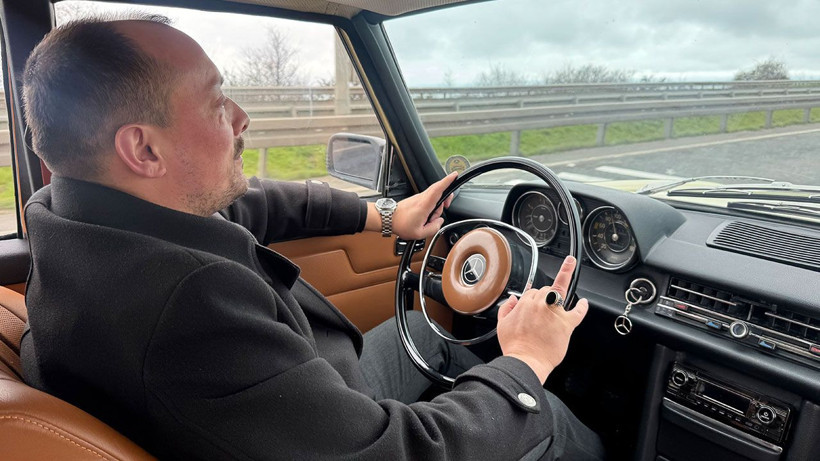 25 bin liraya aldığı klasik araca servet harcadı: 50 yıllık otomobil küllerinden doğdu - Resim: 6