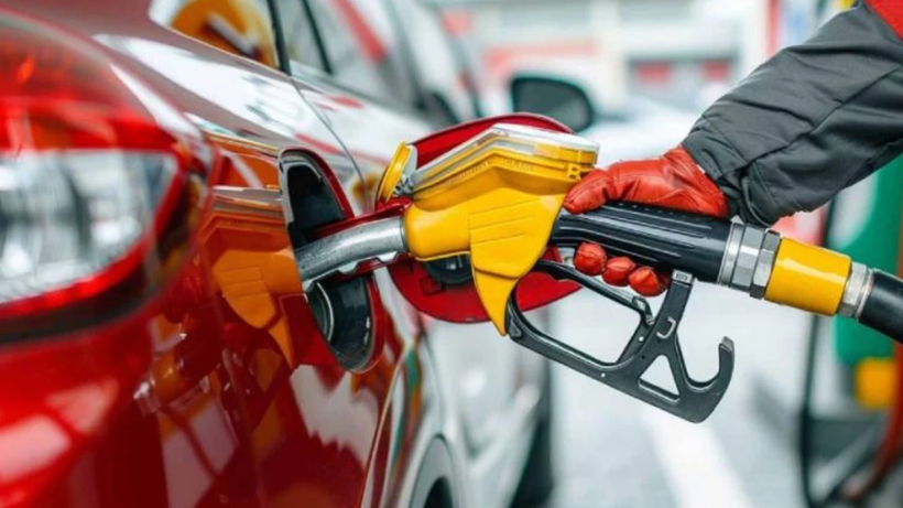 Akaryakıtta daha önce hiç görülmemiş indirim: Petrol düştü, gözler tabelada - Resim: 5