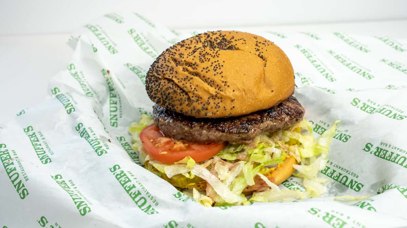 44 yıllık hamburgerci 12 şubesini kapatacak - Resim: 4