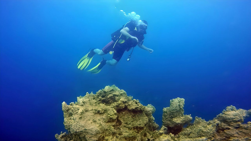 Van Gölü’nün ‘su altı peribacaları’ Guinness yolunda - Resim: 6