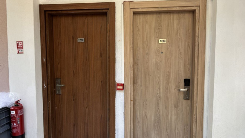 Kurşun ve kan izleri hâlâ duruyor: İşte Cumhurbaşkanı Erdoğan'ın 15 Temmuz'da kaldığı otel... - Resim: 12