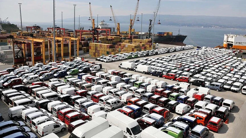 Otomotiv ihracatında 8 aylık rekor: En çok o ülkeye sattık - Resim: 1