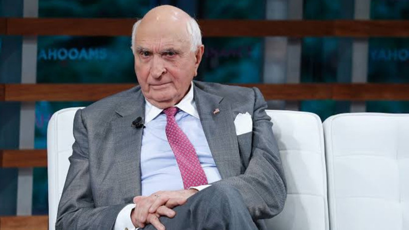 Yarım asırdır elinde tutuyor: 91 yaşındaki milyarder dev yatırımını duyurdu - Resim: 1