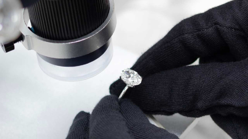 Lüksün simgesinde büyük çöküş: 1 karat elmasın fiyatı yarı yarıya eridi - Resim: 9