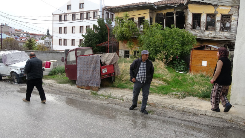 Öfkeli komşular isyanda! ‘çöp bahçe’ nedeniyle mahalle nefes alamıyor - Resim : 3