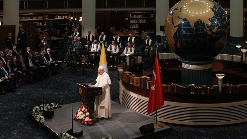 Papa 14. Leo, Türkiye'de! Külliye'de resmi törenle karşılandı - Resim : 6