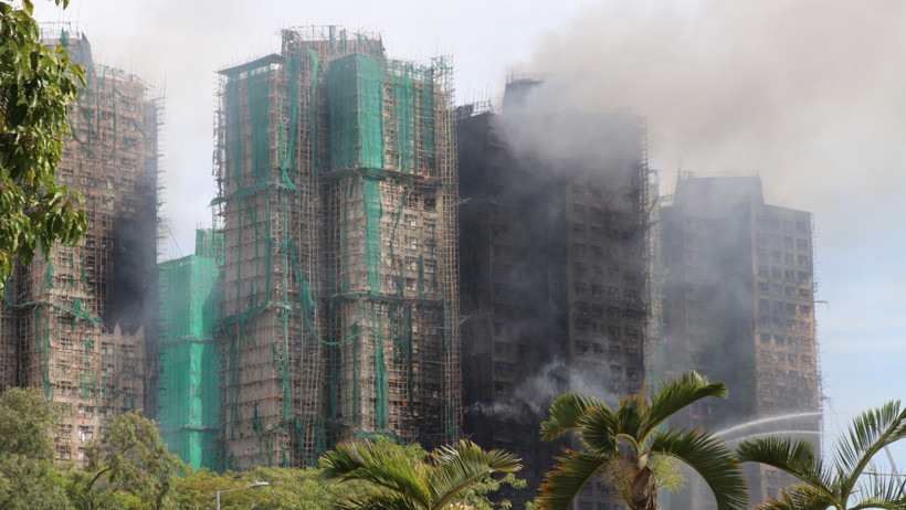 Hong Kong'daki site yangını faciasında ölü sayısı 128'e yükseldi - Resim : 1