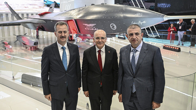 Hazine ve Maliye Bakanı Şimşek: Savunma sanayi d&ouml;n&uuml;ş&uuml;m&uuml;n motoru olacak - Resim : 1