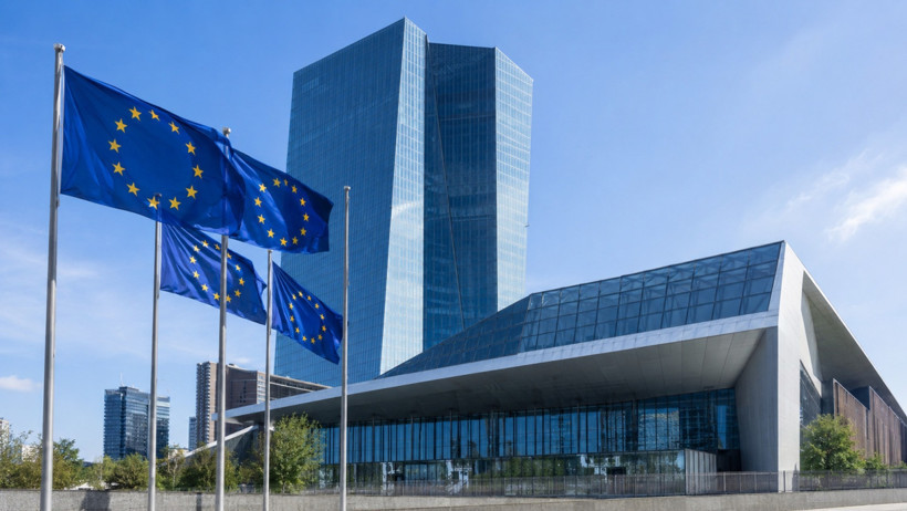 ECB &ouml;ncesi k&ouml;t&uuml; haber: Euro B&ouml;lgesi&rsquo;nde enflasyon y&uuml;zde 3,3&rsquo;e &ccedil;ıktı - Resim : 3