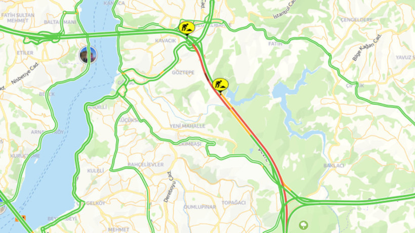 İstanbul&rsquo;da trafik &ccedil;ilesi b&uuml;y&uuml;d&uuml;: 10 dakikalık yol 2,5 saate &ccedil;ıktı - Resim : 1