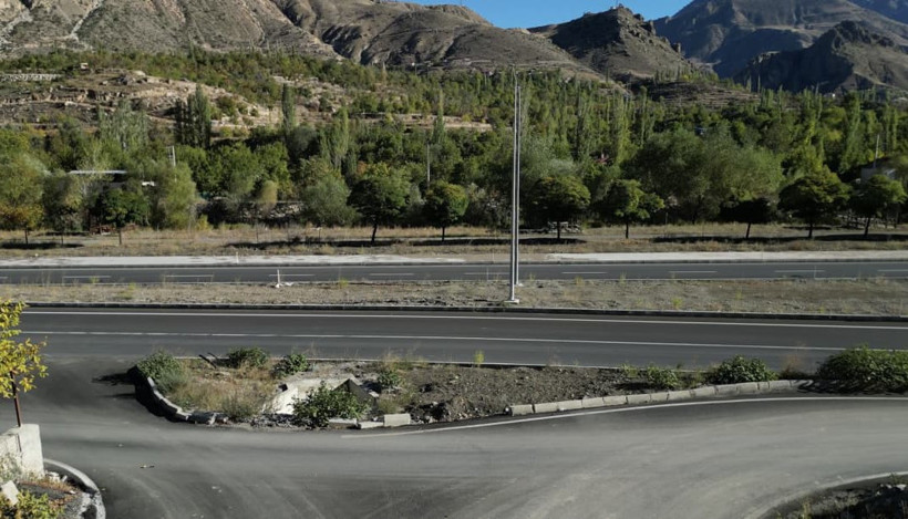 Yeni yol düzenlemesi ulaşımı uzattı: 200 metre 3 kilometreye çıktı - Resim : 3