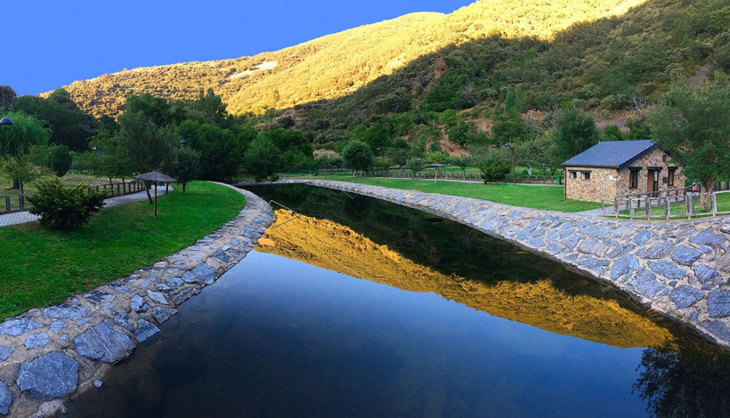 16 kişinin yaşadığı köyü yılda 25 bin turist ziyaret ediyor - Resim: 4